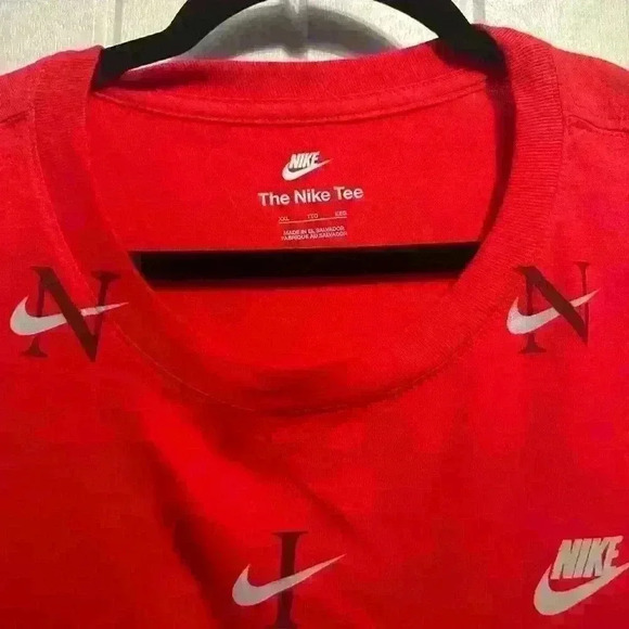 Nike men’s red logo tshirt size 2XL - Picture 2 of 2